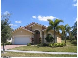 1961 Par Dr., Naples, FL 34120