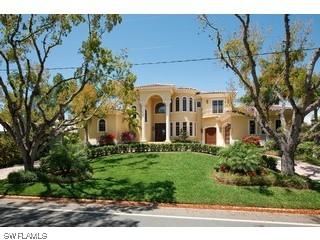 711 18th Ave., Naples, FL