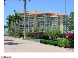 180 Seaview Ct. #307, Marco Island, FL