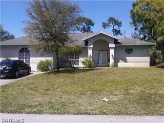 27545 Pinecrest Ln., Bonita Springs, FL