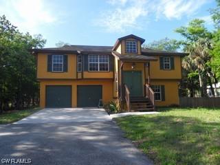 105 6th St., Naples, FL