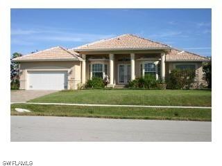 1806 Menorca Ct., Marco Island, FL 34145