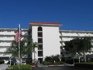 37 High Point Cir. #607, Naples, FL 34103