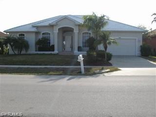 340 Capistrano Ct., Marco Island, FL 34145