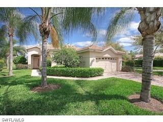 8274 Danbury Blvd., Naples, FL 34120