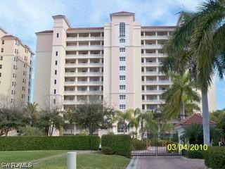 470 Launch Cir. #305, Naples, FL 34108