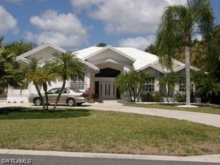 35 Newbury Pl., Naples, FL