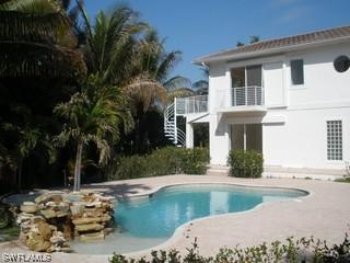 405 Rudder Rd., Naples, FL 34102