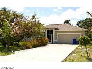 27518 Pinecrest Ln., Bonita Springs, FL