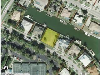 475 Nassau Ct., Marco Island, FL 34145