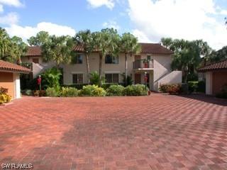 3207 Horse Carriage Way #11, Naples, FL