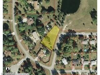 905 Palm Springs Blvd., Naples, FL 34119