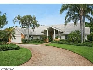 813 Buttonbush Ln., Naples, FL
