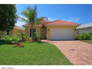 680 98th Ave., Naples, FL