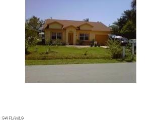 782 95th Ave., Naples, FL 34108