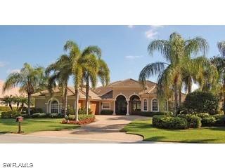 2366 Alexander Palm Dr., Naples, FL 34105