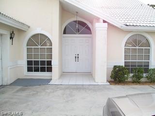 812 Belville Blvd., Naples, FL 34104
