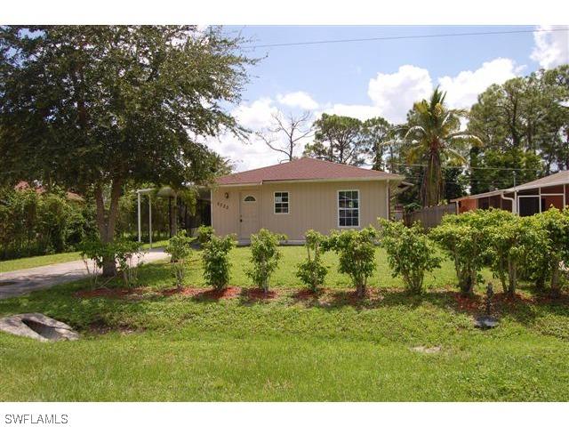 5330 Catts St., Naples, FL 34113