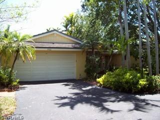 780 Belair Ct., Naples, FL