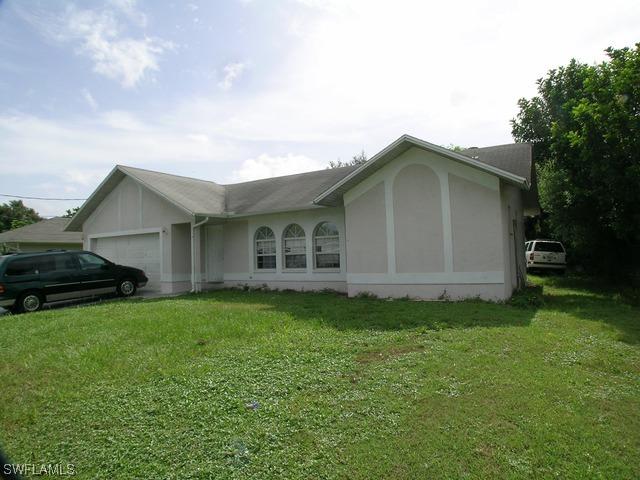 2328 50th Ter., Naples, FL