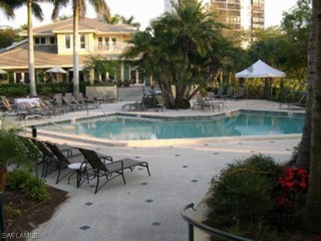 420 Cove Tower Dr. #1003, Naples, FL 34110