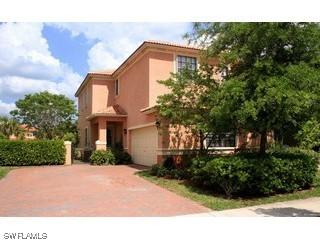 14768 Pinnacle Pl. #64, Naples, FL 34119