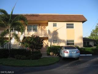 685 Palm View Dr. #C2, Naples, FL 34110