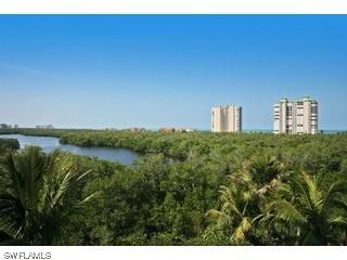 8960 Bay Colony Dr. #502, Naples, FL 34108
