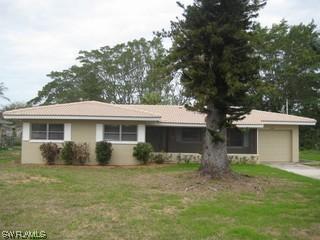 2141 41st Ter., Naples, FL 34116