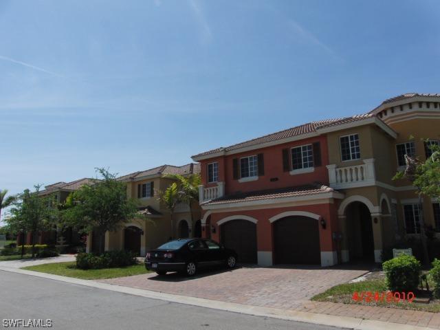 10101 Tin Maple Dr. #122, Estero, FL 33928
