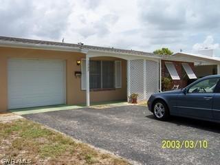 1227 22nd Ave., Naples, FL 34103