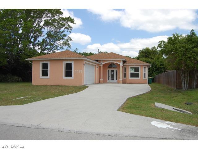 5297 Dixie Dr., Naples, FL