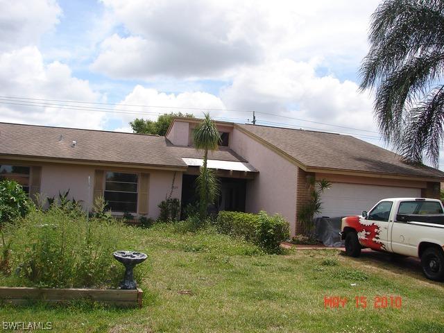 2864 44th St., Naples, FL