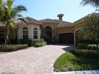 7468 Treeline Dr., Naples, FL