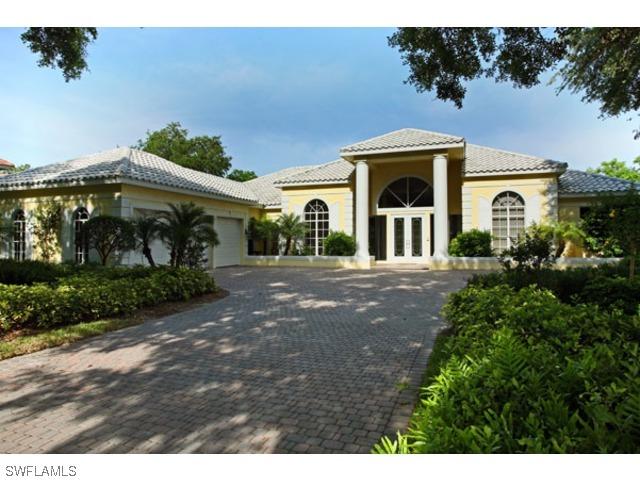 421 Rosemeade Ln., Naples, FL