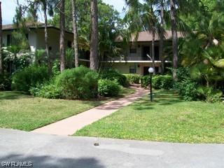 1733 Courtyard Way #206, Naples, FL