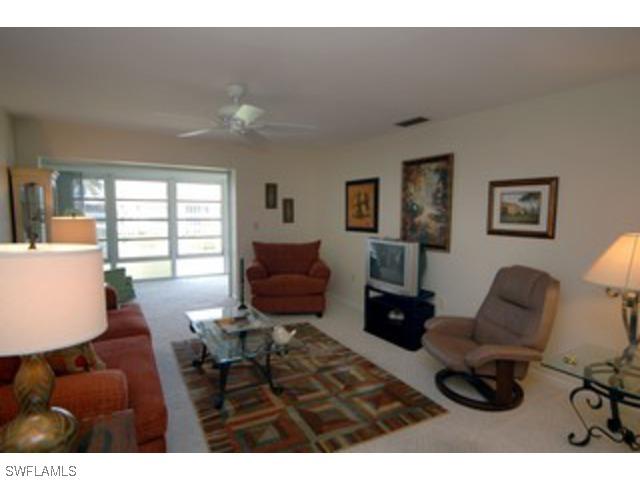 315 Saint Andrews Blvd. #B34, Naples, FL