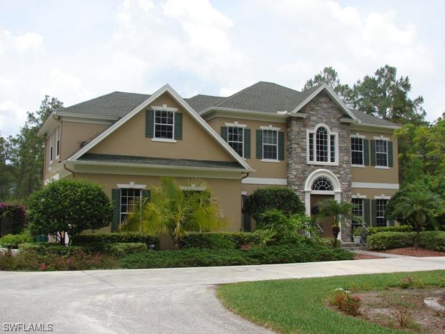 4391 7th Ave., Naples, FL 34119
