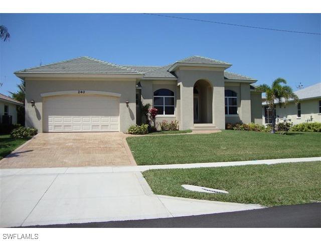 240 Castaways St., Marco Island, FL 34145