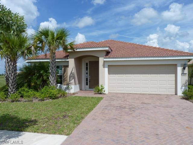 4449 Steinbeck Way, Naples, FL 34142
