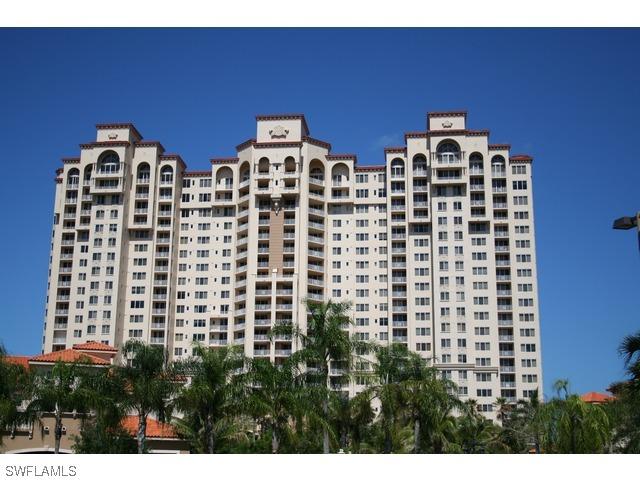 6597 Nicholas Blvd. #604, Naples, FL