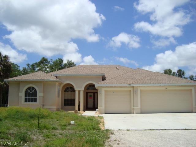 741 17th St., Naples, FL 34120