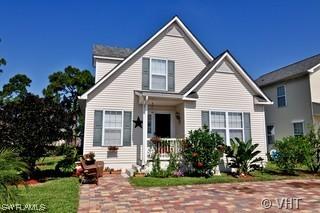 458 Leawood Cir., Naples, FL