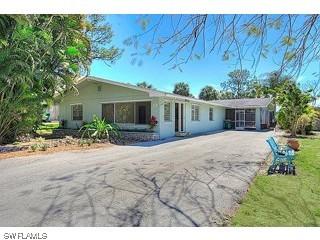 88 Shores Ave., Naples, FL 34110
