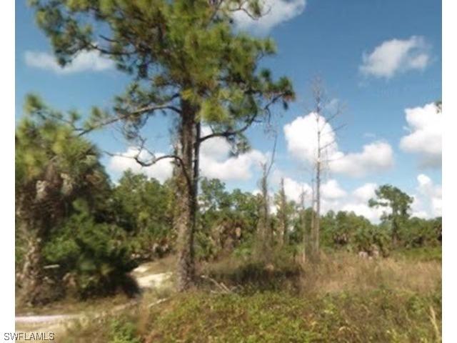 2271 4th Ave., Naples, FL 34117