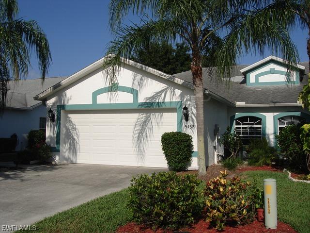 5437 Whitten Dr. #107, Naples, FL 34104