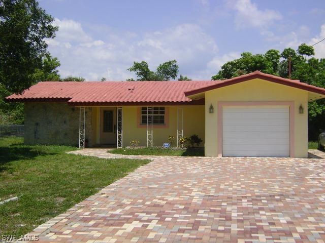 1964 42nd St., Naples, FL