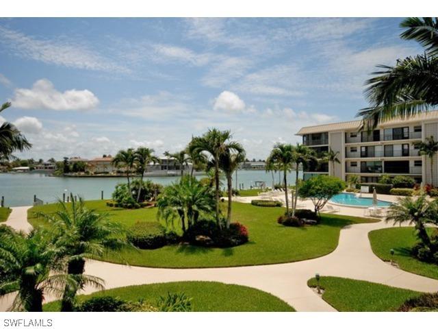 3200 Gulf Shore Blvd. #206, Naples, FL