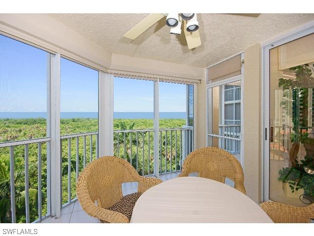 6585 Nicholas Blvd. #502, Naples, FL