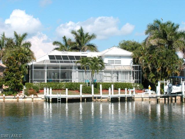 20 Copperfield Ct., Marco Island, FL